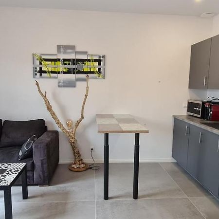 Вилла Logement Au Calme Sur Le Bassin D Arcachon Ле-Теш Экстерьер фото